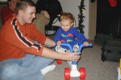 2000-12-21-22 Uncle Justin shows Vale.jpg